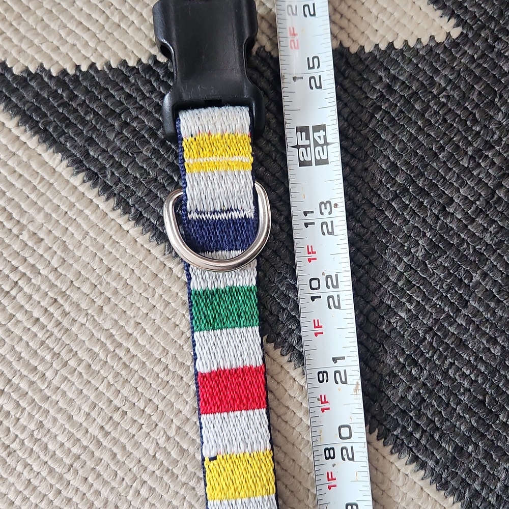 HBC (Hudson's Bay Company) Stripe Dog Collar And Leash - Picture 5 of 6